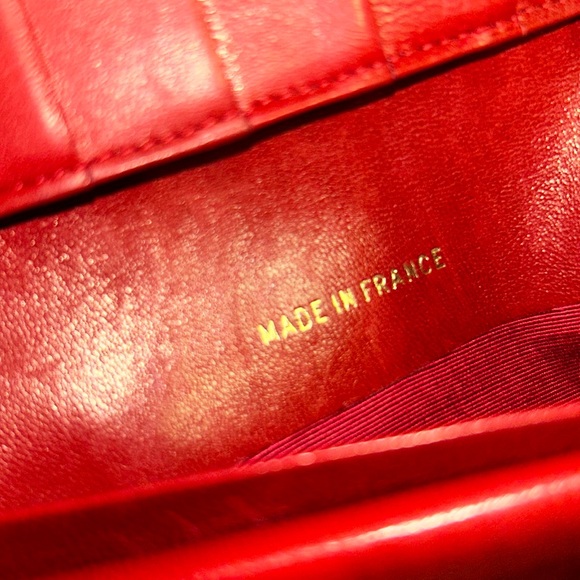 Authentic Chanel Calfskin Diamond Pattern Long Wallet - Picture 15 of 16